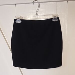 Wonder NWOT Classic Black Women's Skirt XS With Stretch.